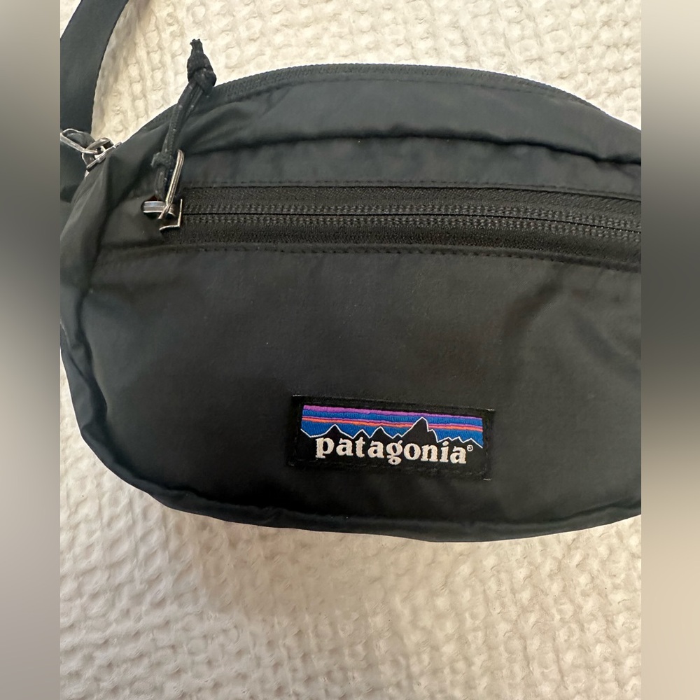 Patagonia crossbody bag